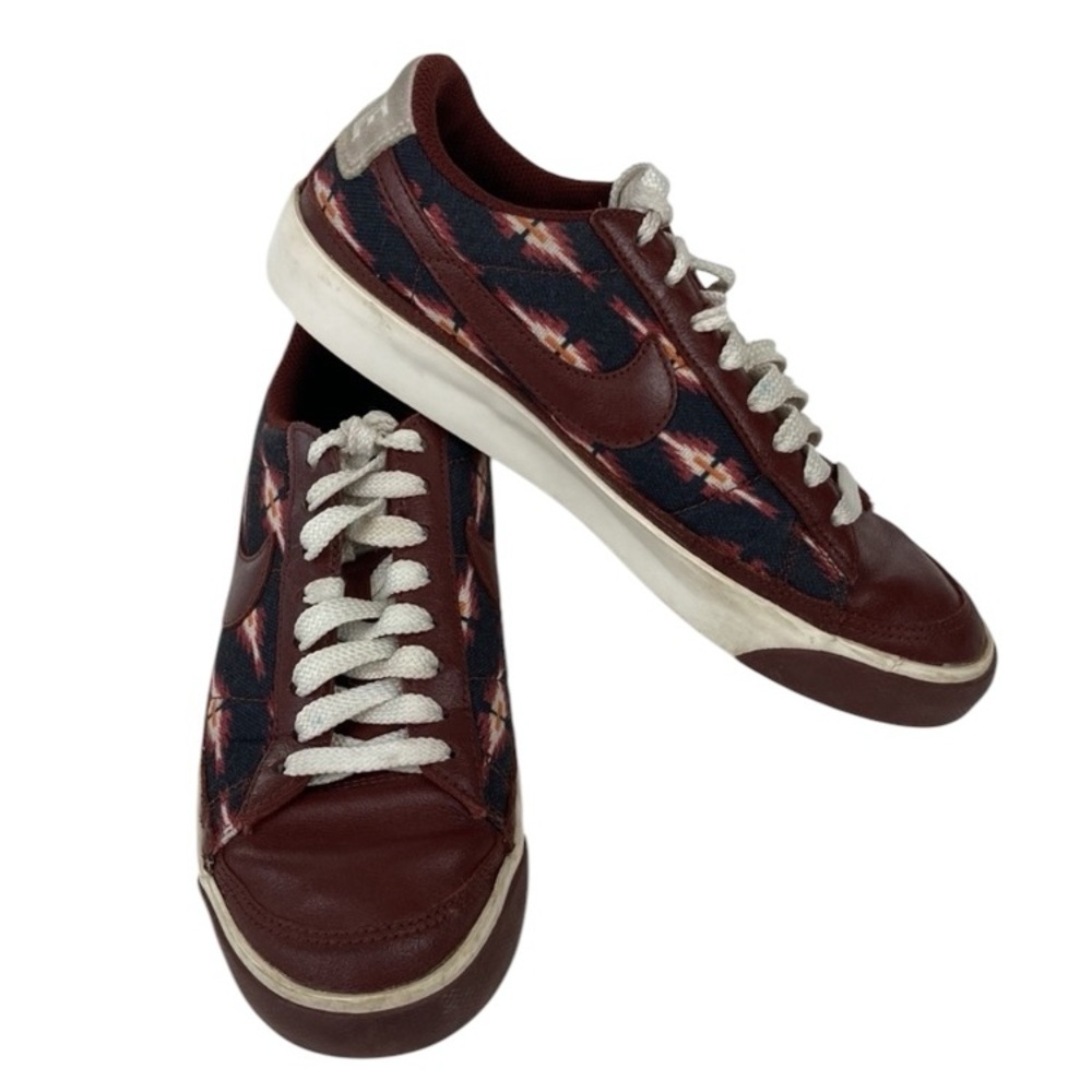 Nike Blazer Burgundy Leather Lace Up Print Sneaker, Size 7.5